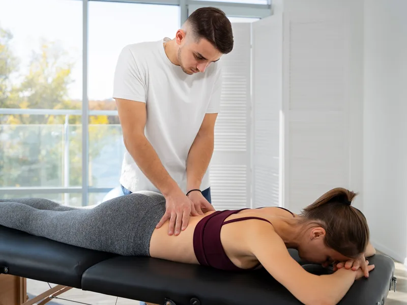 Chiropractic care for hip pain at Integrated Chiropractic in Defiance