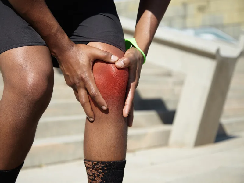 Integrated Chiropractic treating knee pain in Defiance