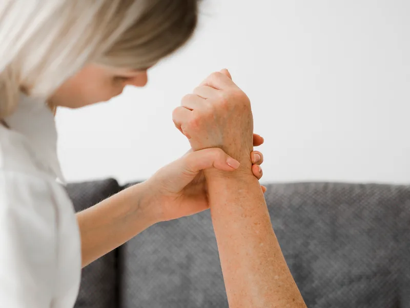 Chiropractic care for neuropathy at Integrated Chiropractic in Defiance